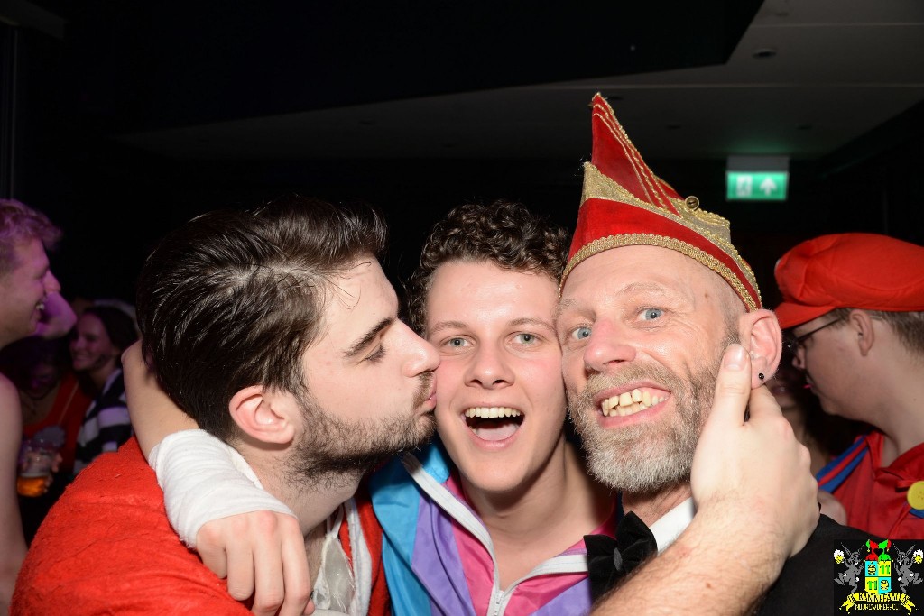 ../Images/Wagenmakersbal 2020 200.jpg